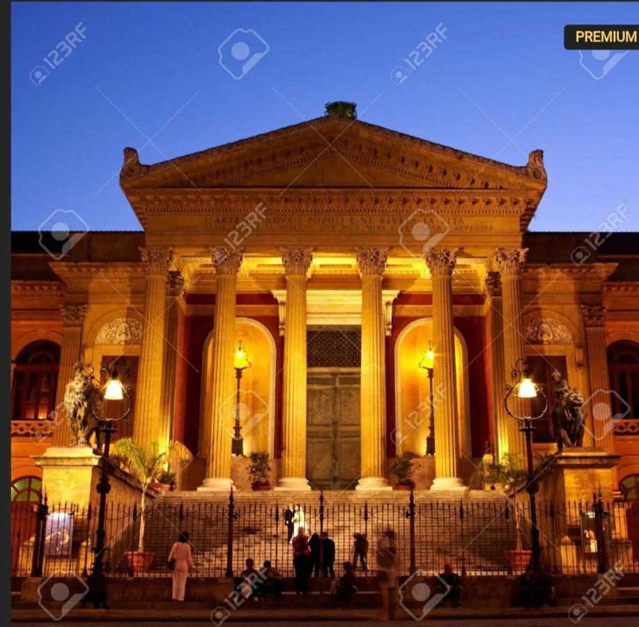 Piccola Suite E Dimora Del Teatro Massimo Palerme Extérieur photo